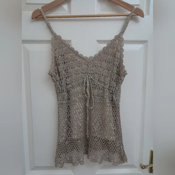 Gold crochet cami top - Picture 5 of 11